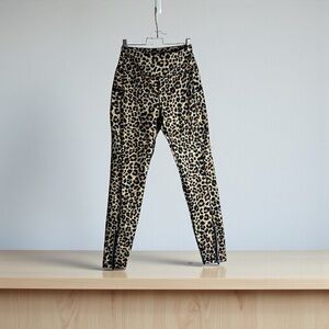 SANTINY Leopard Print High Waist Active Leggings Sz M